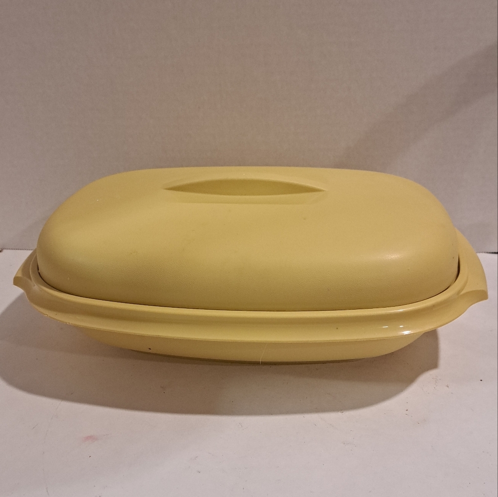 Tupperware Microwave Steamer / Yellow Gold 4 Piece Tupperware Steamer / Vintage